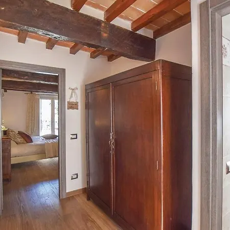 Il Nido Nel Borgo Hébergement de vacances Camaiore