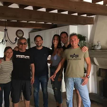 Il Nido Nel Borgo Hébergement de vacances Camaiore